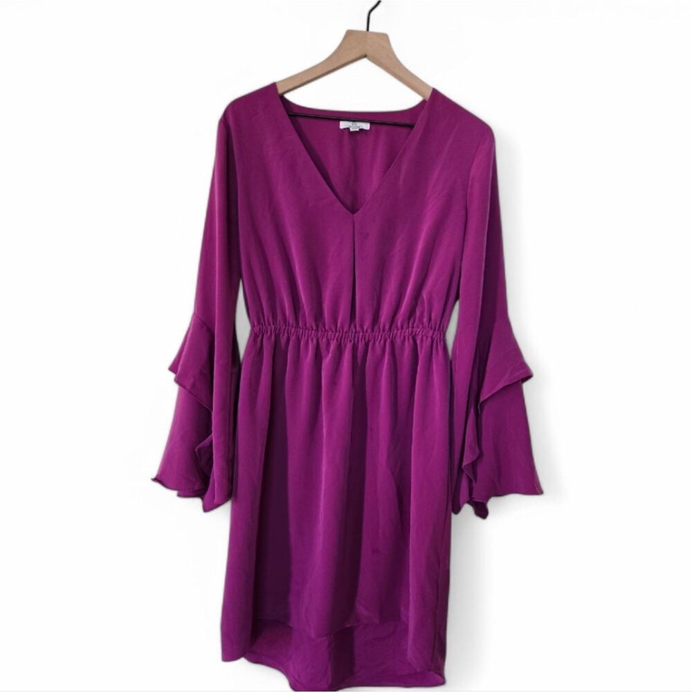 Halston Fuchsia Bell Sleeve V-Neck Dress Size Medium - Picture 4 of 8